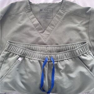 Figs Technical Collection Scrub Set